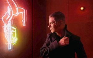 Etienne Daho photographié par Philippe Poulpiquet